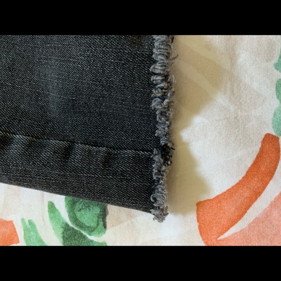 Black cut off denim shorts - Picture 5 of 5